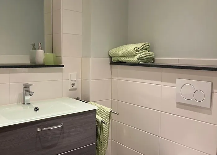 Weingut Lindenhof Gasthof 3*